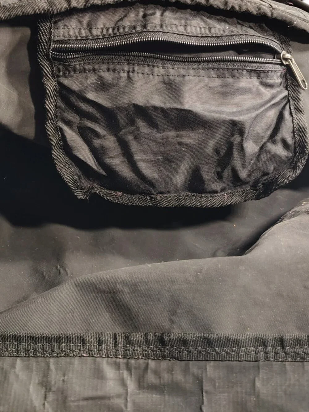 Unisex Vintage 90s Black Medium Nike Travel Zip-Up Canvas & Polyester Dufflebag